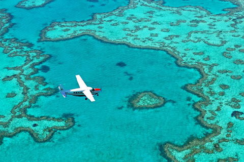 Reef And Island Scenic Flight From Airlie Beach - Accommodation Ballina 11