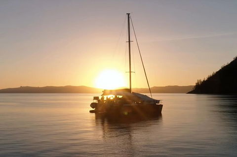 2-Night Whitsunday Islands All-Inclusive Sailing Tour From Airlie Beach - Accommodation Ballina 9