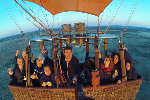 Early Morning Ballooning In Alice Springs - Accommodation Ballina 3