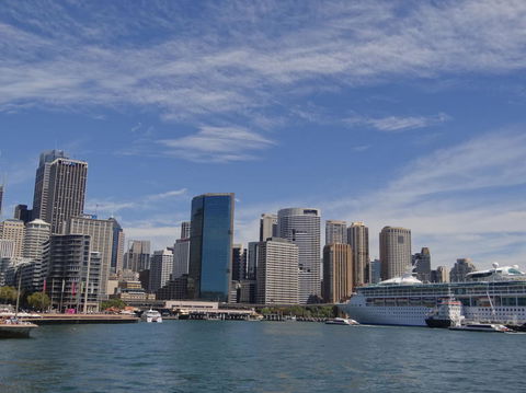 Sydney Pass: SEA LIFE Aquarium, Sydney Tower Eye, WILD LIFE Sydney, Sydney Harbour Cruise, And Madame Tussauds - Accommodation Ballina 9