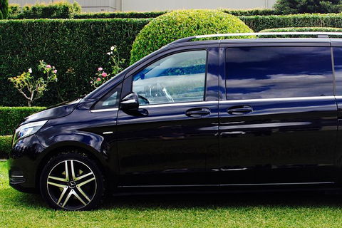 Luxury Sydney Airport Arrivals Transfer By People Mover - Accommodation Ballina 2