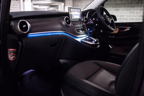 Luxury Sydney Airport Arrivals Transfer By People Mover - Accommodation Ballina 4