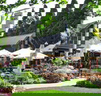 Waves Waterfalls and Wineries Full-Day Southern Highlands Private Tour - Accommodation Ballina