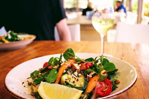 Wildlife Waterfalls And Wine Day Tour From Sydney - Accommodation Ballina 3