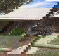 Early Settlers Cottage Solly's Hut - Accommodation Ballina