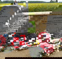 Ingham Memorial Gardens - Accommodation Ballina