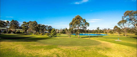 Moruya Golf Club - Accommodation Ballina 2