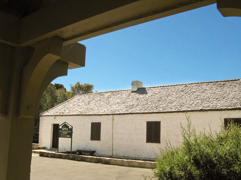 St John's Schoolhouse Museum - Accommodation Ballina 1