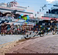 The West Side Story - Avon River Cycle Trail - Accommodation Ballina