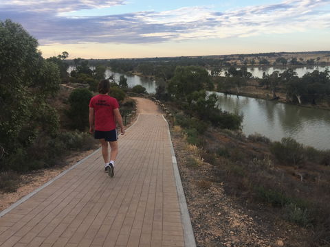 Waikerie Rotary Cliff Top Walk - Accommodation Ballina 0