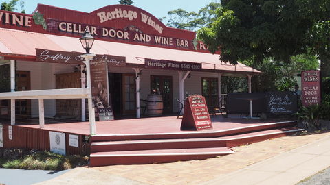 Heritage Estate Winery Cellar Door - Accommodation Ballina 0