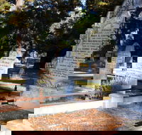 Lucindale Cemetery - Accommodation Ballina