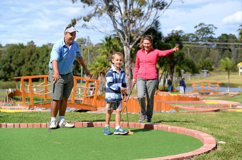 Port Macquarie Driving Range And Mini Golf - Accommodation Ballina 0