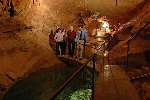 Private Tour: Jenolan Caves & Blue Mountains In A Day - Accommodation Ballina 9
