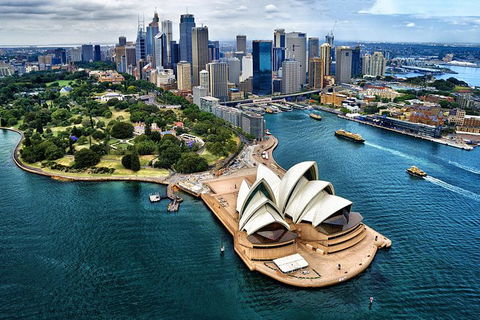 Sydney Airport Transfers : Sydney Airport SYD To Sydney City In Luxury Van - Accommodation Ballina 2