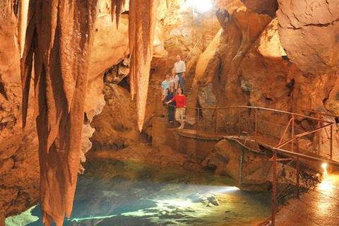 Blue Mountains Private Tour From Sydney With Jenolan Caves - Accommodation Ballina 9