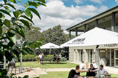 Tulloch Wines- Tasting Of 6 Pokolbin Dry Red Shiraz Vintages With Charcuterie - Accommodation Ballina 4