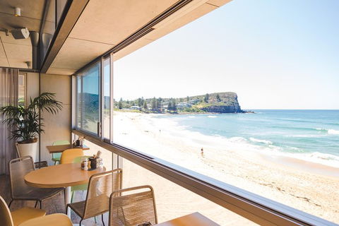 Sydney Beachside Experience With Optional Upgrade To Include A Bottle Of Wine - Accommodation Ballina 0