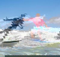 Merrick's Noosa Learn to Surf 2 Hour group surfing lesson