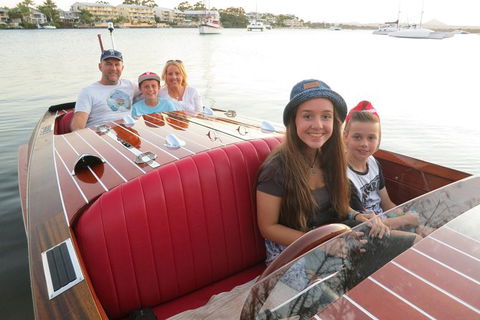 Noosa River Cruise For 3 To 4 People On A Classic Mahogany Speed Boat - 90 Min. - Accommodation Ballina 8