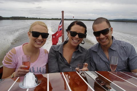 Noosa River Cruise For 3 To 4 People On A Classic Mahogany Speed Boat - 90 Min. - Accommodation Ballina 5