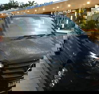 Private Transfer from Noosa to Sunshine Coast Airport for 1 to 4 people