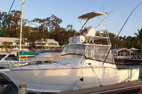 Full Day Fishing Charter Airlie Beach Whitsundays - Accommodation Ballina 3