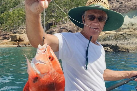 Full Day Fishing Charter Airlie Beach Whitsundays - Accommodation Ballina 4
