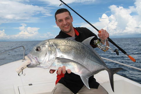 Full Day Fishing Charter Airlie Beach Whitsundays - Accommodation Ballina 0