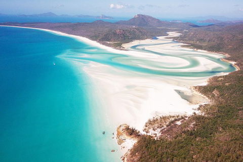 2Day 2Night Sail, Snorkel & SUP Adventure Whitsundays Double - Accommodation Ballina 10