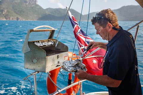 2-Night Cabin Charter Aboard Cruising Yacht Milady - Accommodation Ballina 0