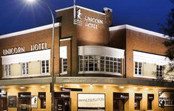 The Fringe Bar - Accommodation Ballina 2