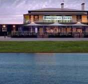Birkenhead Tavern - Accommodation Ballina