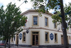 Steam Packet Hotel - Accommodation Ballina 0