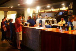 Balmoral Hotel - Accommodation Ballina 1