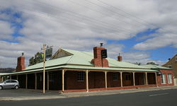 Huntington Tavern - Accommodation Ballina 0