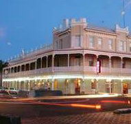 The Rose Hotel - Lounge Bar - Accommodation Ballina