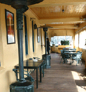 Royal Hotel Drouin - Accommodation Ballina 2