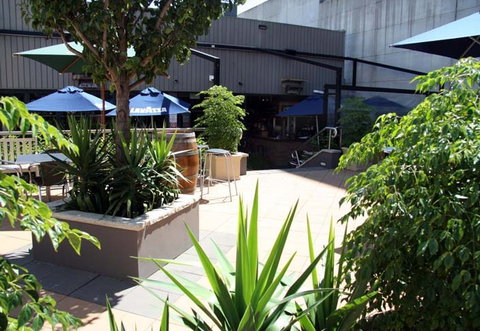 CBD Hotel Newcastle - Accommodation Ballina 2