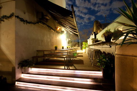 White Horse Hotel - Accommodation Ballina 2