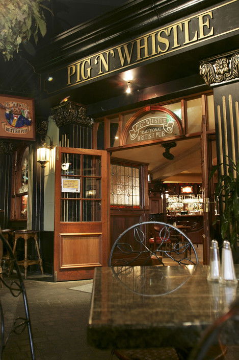 Pig N Whistle British Pub Indooroopilly - Accommodation Ballina 3