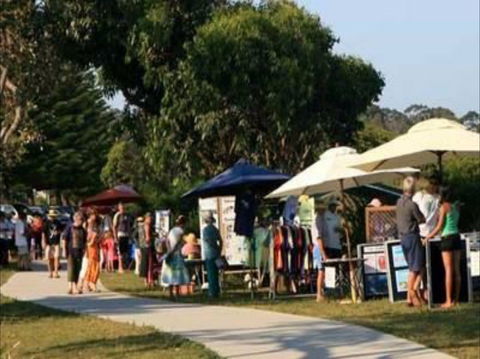 Art On The Path  October - Accommodation Ballina 0