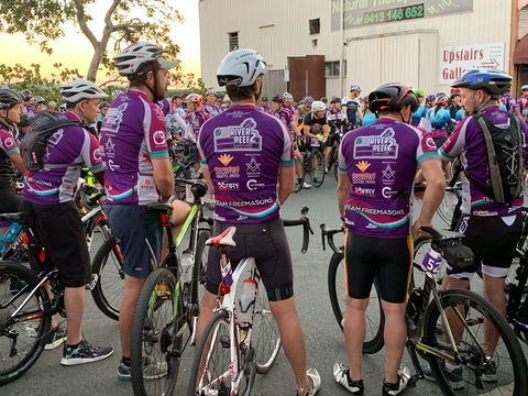 Hand Heart Pocket River 2 Reef Ride - Accommodation Ballina 0