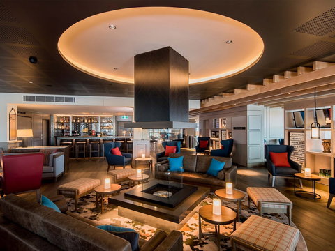 Live Music In 1867 Lounge - Accommodation Ballina 0