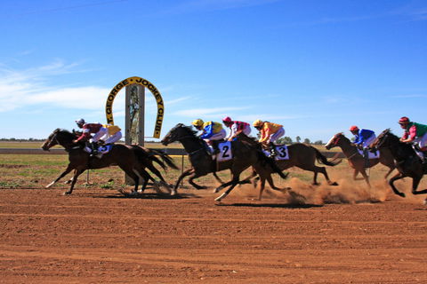 St George Cup Race - Accommodation Ballina 0