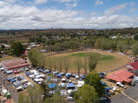 The Minerama Fossicking, Gem And Jewellery Show - Accommodation Ballina 0