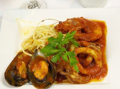 Il Bolognese - Accommodation Ballina 2