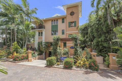 Martinique On Macrossan - Accommodation Ballina 0