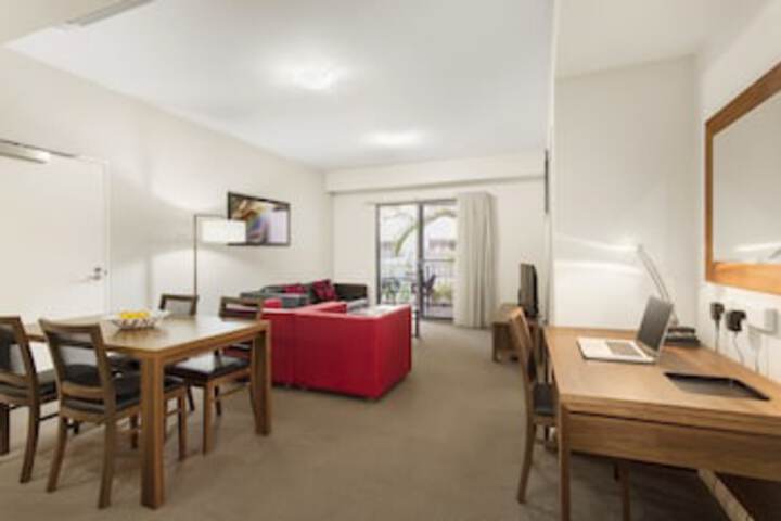 Parap NT Accommodation Ballina