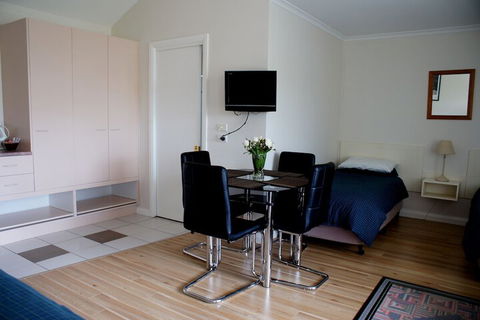 Shearwater Cottages - Accommodation Ballina 6